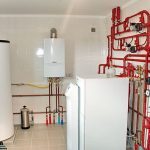 Тепловой насос Vaillant 17 кВт, пиковый доводчик - газовый котел Vaillant, 4 скважины по 90м. Отопление и пасивное охлаждение